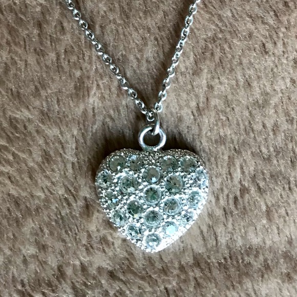 Heart Necklace by Roman - Picture 12 of 12